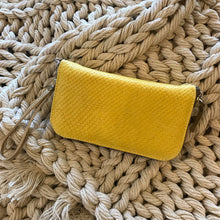 Palermo Wristlet
