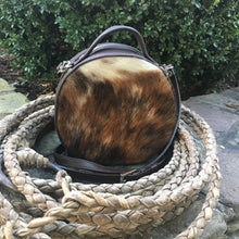 Ronda Capsule Purse