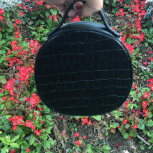 Ronda Capsule Purse