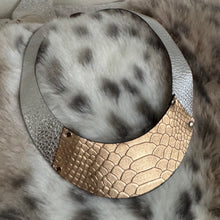 Collar Cuatro Tachas